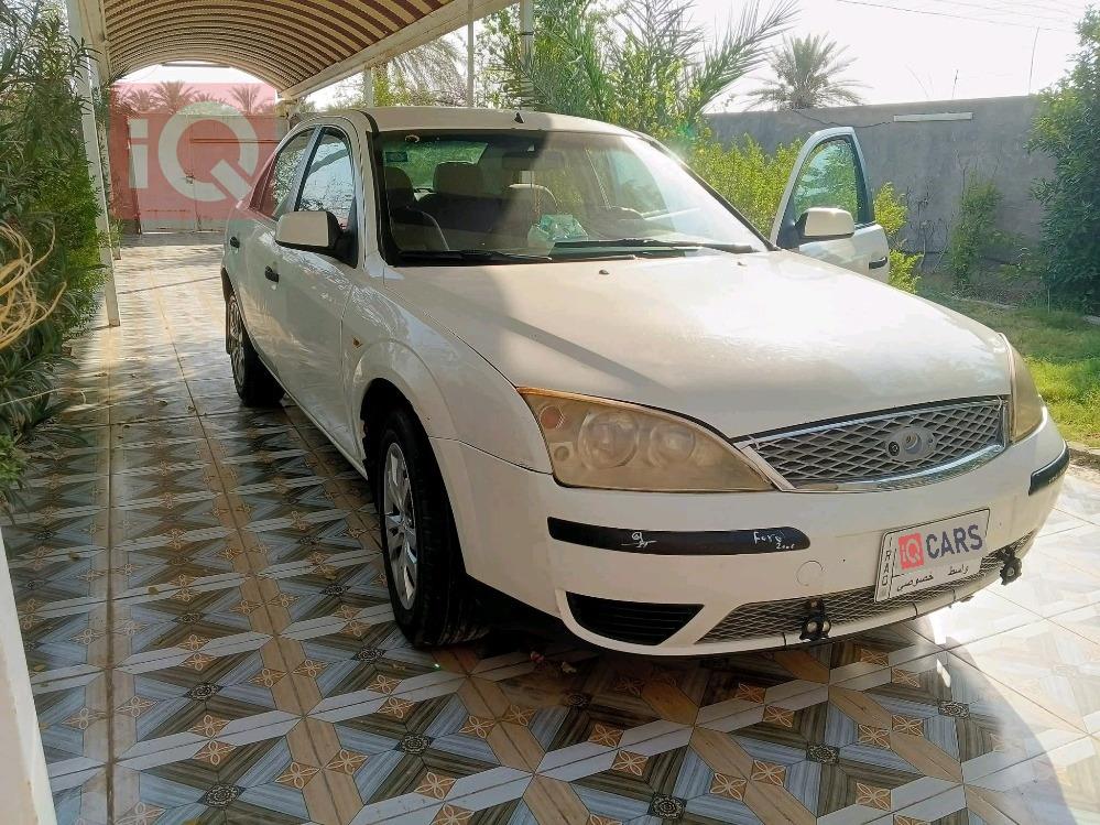 فورد مونديو